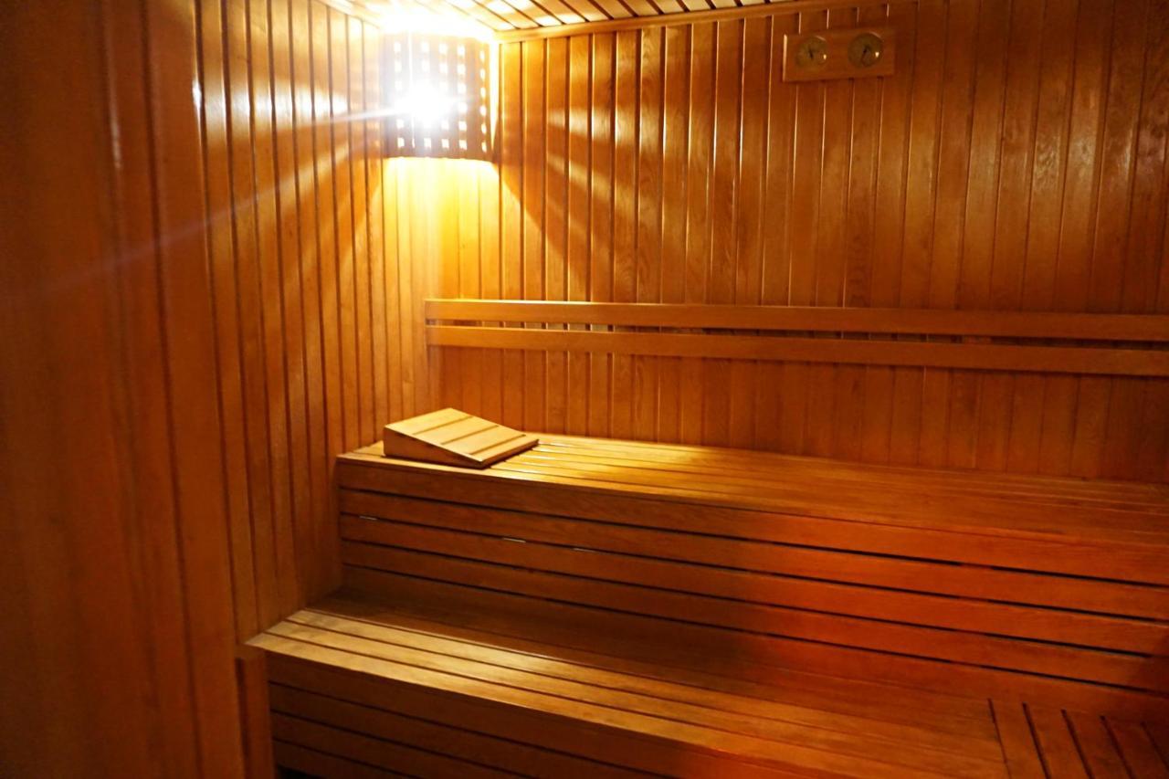 Side Legend Hotel Luaran gambar