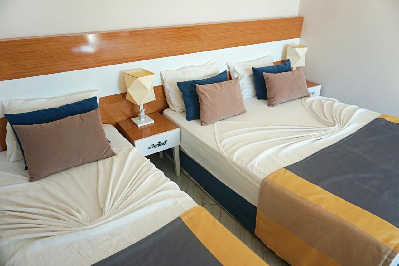 Side Legend Hotel Luaran gambar